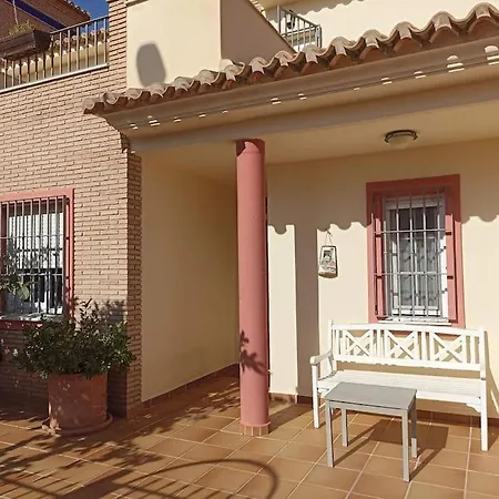 Tatil Evi Casa Victoria. Adosado En Benajarafe. *