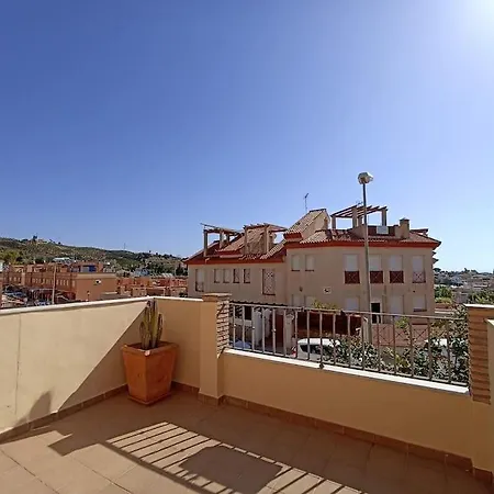 Tatil Evi Casa Victoria. Adosado En Benajarafe.